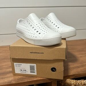 NWT White Jefferson Sneaker - Native Shoes